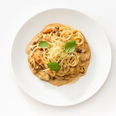 Спагетти с курицей и грибами в Золотой берег по цене 550 ₽