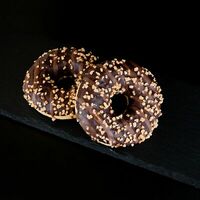 Донат с карамельной начинкой в Пекарня Буханка