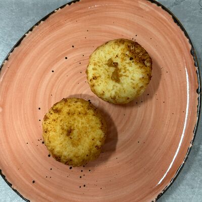 Идеальные сырники в Black Hot Coffee по цене 364 ₽