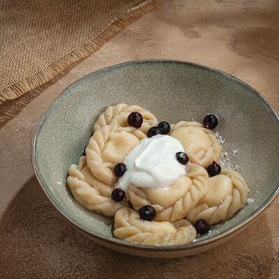 Вареники Творожные облака в ПЕЛЬМЕНИН по цене 240 ₽