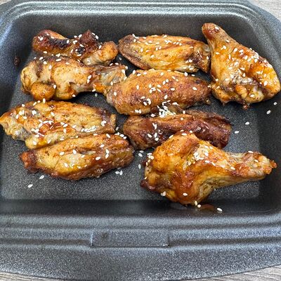 Крылья BBQ в Шашлыки сочные по цене 370 ₽