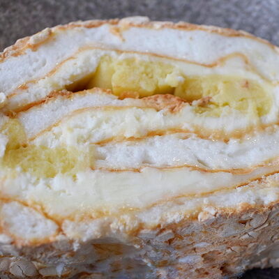 Меренговый рулет в Romero steak по цене 320 ₽