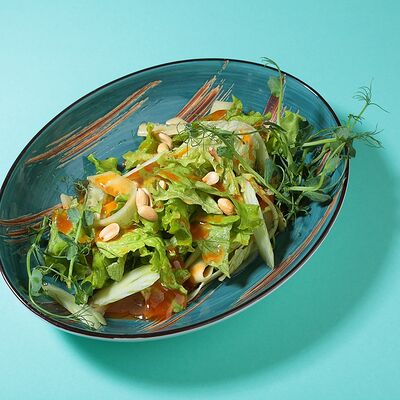 Зелень и манго в Kiss по цене 260