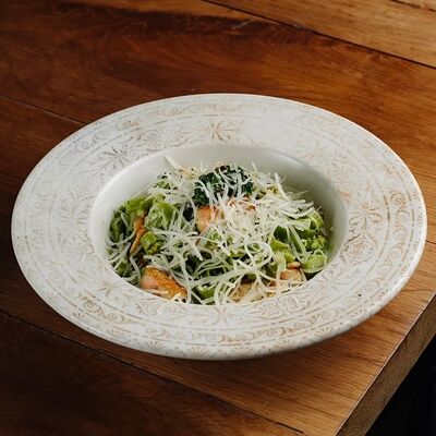 Тальятелле с лососем в Гент по цене 1310 ₽