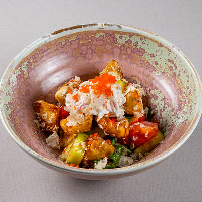 Хрустящие баклажаны с томатами в Планета Суши по цене 550 ₽