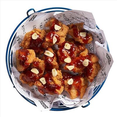 Филе бедра Медово-чесночное @ S в KANNAM CHICKEN по цене 768 ₽