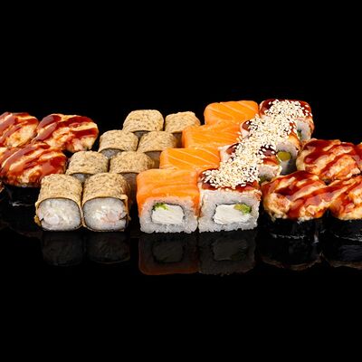 Сет Суши энд Роллзз в Sushi & Rollzz по цене 1175 ₽