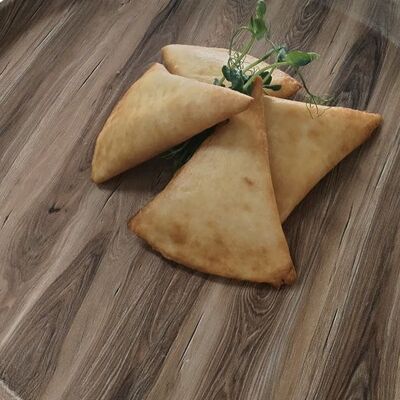 Эмпанадос с цыпленком в Comida Mexicana по цене 14 р.