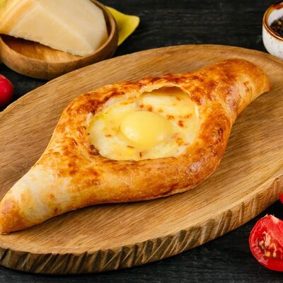 Хачапури по-аджарскив Славянский базаръ по цене 800 ₽