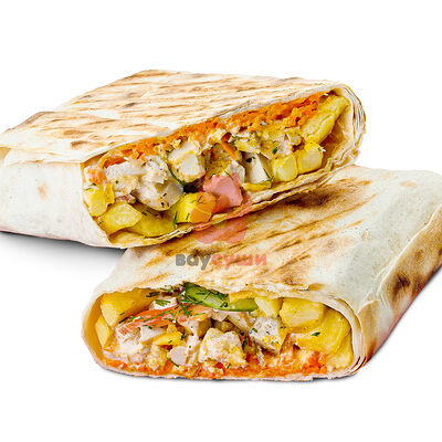 Шаурма с курицей и картофелем фри в Ваусуши по цене 310 ₽