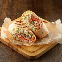 Сэндвич-ролл с курицей в Craft Lab Cafe