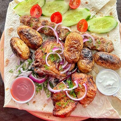 Комбо мякоть и корейка из свинины с картошкой в Мясная ярмарка по цене 1163 ₽