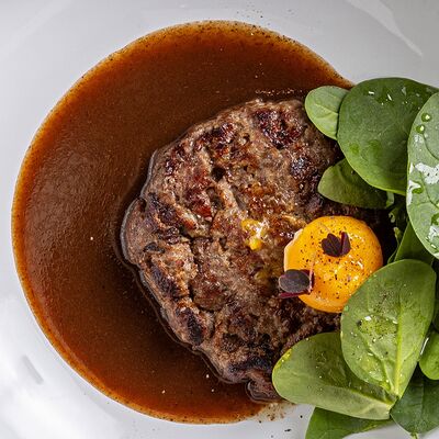 Бифштекс с перечным соусом в Avgust13 по цене 1450 ₽