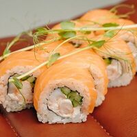 Ролл Филадельфия шримп в Sushi Iva