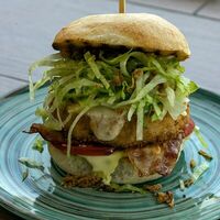 Бургер с телятиной в Ривьера