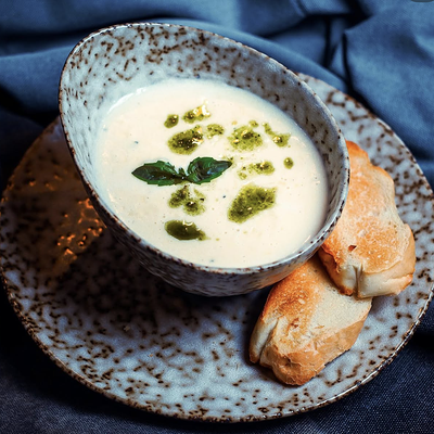 Суп сырный в Капуцин Кирова по цене 360 ₽