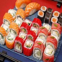 Мика love в Sekai Суши