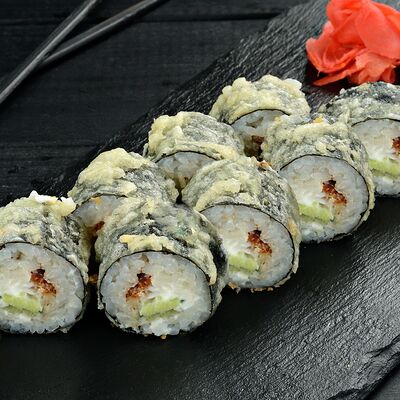 Жареный с угрем в темпуре в Васаби пеперони по цене 660 ₽