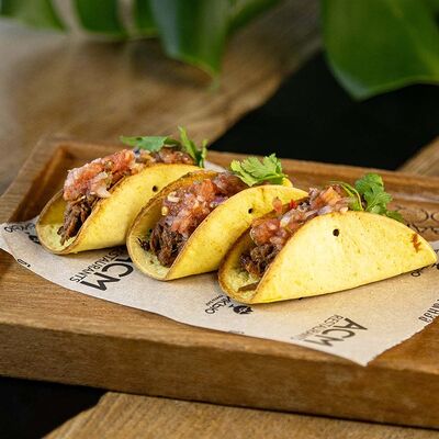 Тако с рваной говядиной в Гриль-бар Бикью по цене 490 ₽