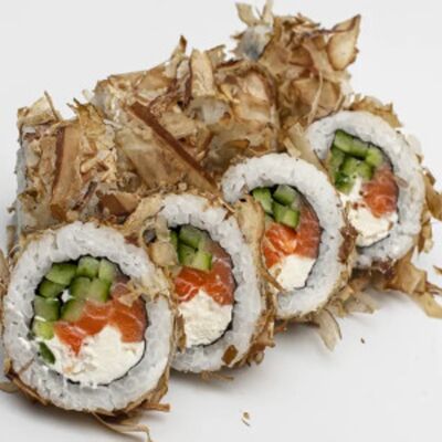 Сяке Бонито в Лютые роллы по цене 680 ₽