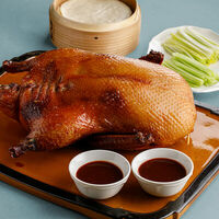 Целая утка по-кантонски в Терраса