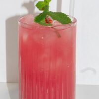 Мохито земляника в Lounge-bar №1