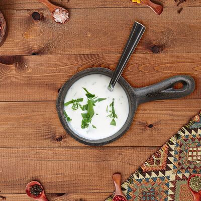 Соус Мацони в Деда хинкали по цене 140 ₽