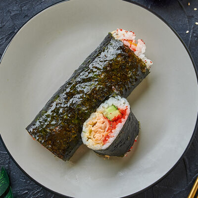 Суширитто с лососем в Kuksu №1 по цене 599 ₽