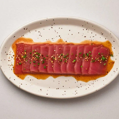 Сашими тунец 70 г в J'Pan по цене 999 ₽