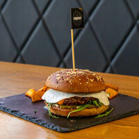 Фермерский бургер в Фудкорнер