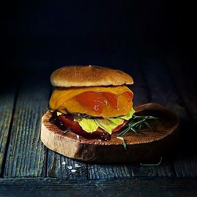 Бургер Кентуки в Мякоть по цене 870 ₽