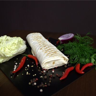 Шаурма Цезарь с курицей в CoffeeШа по цене 300 ₽