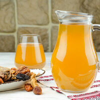 Узвар в Корчма