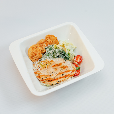 Цезарь с курицей в #proсчастье по цене 590