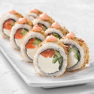 Бонито с копченым лососем в Суши Fantasy по цене 539 ₽