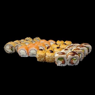 Сет Курай (32 ролла) в Sushi Hai по цене 3270 ₽