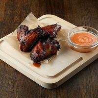 Куриные крылья в Craft Lab Cafe