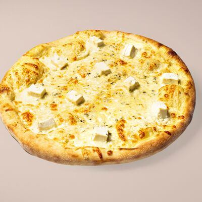 Пицца 4 сыра в Про 100 суши по цене 1250 ₽