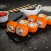 Калифорния с крабом в Sushi LeGo по цене 489