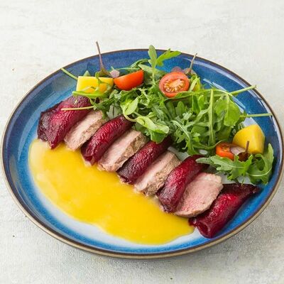 Салат с утиным филе в На Парах по цене 345