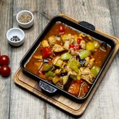 Куриное филе с овощами в Щербет по цене 671 ₽