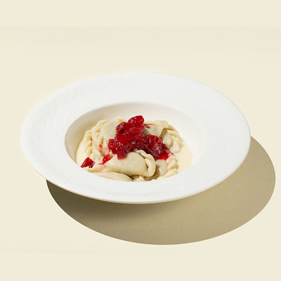 Вареники с вишней и творогом в Сицилия по цене 475 ₽