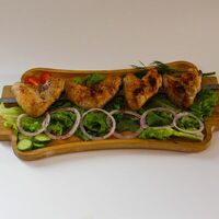 Шашлык из куриных крылышек в Kebab mangal