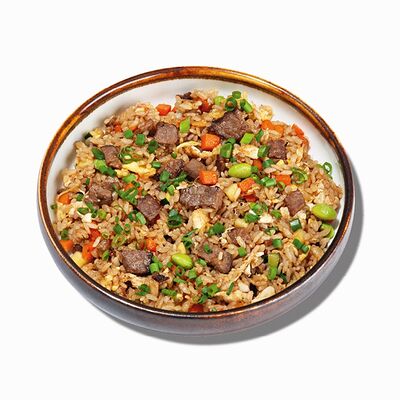 Рис, жаренный с говядиной и овощами в Fit cafe по цене 689 ₽
