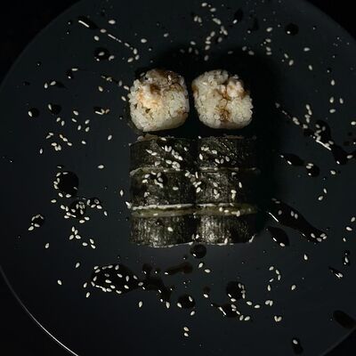 Хосомаки с креветкой в Бобер Выдыхай по цене 490 ₽