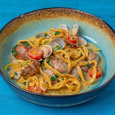 Паста с вонголе в Pacific по цене 590 ₽