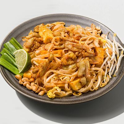 Пад тай с курицей в Пхукет по цене 499 ₽