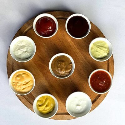 Ассортимент соусов в Мангал по цене 1 ₽