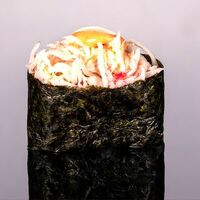 Гункан Спайси-краб в Roll & Wok
