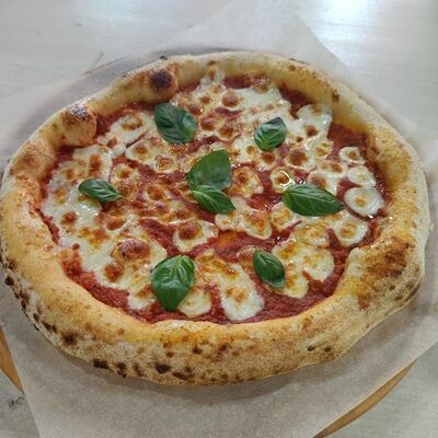 Пицца Маргарита в ПиццаВафли по цене 590 ₽